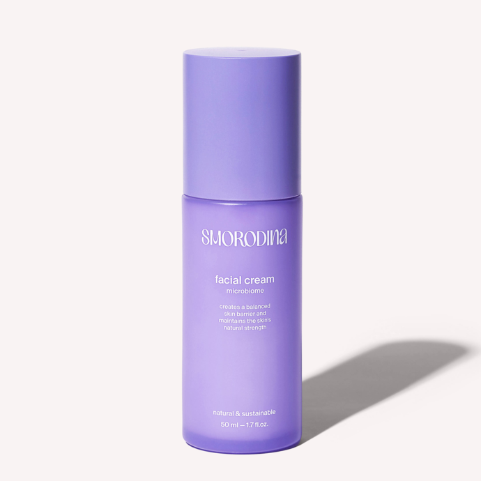 Microbiome cream with currant